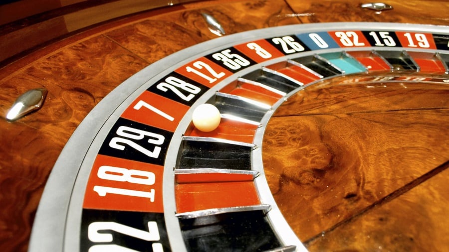 Bật mí các mẹo chơi Roulette hữu ích cho cược thủ