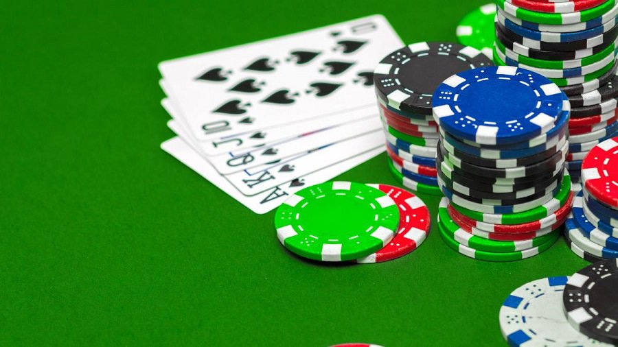 Những bí quyết chơi Poker giúp bạn thành công trong việc kiếm tiền