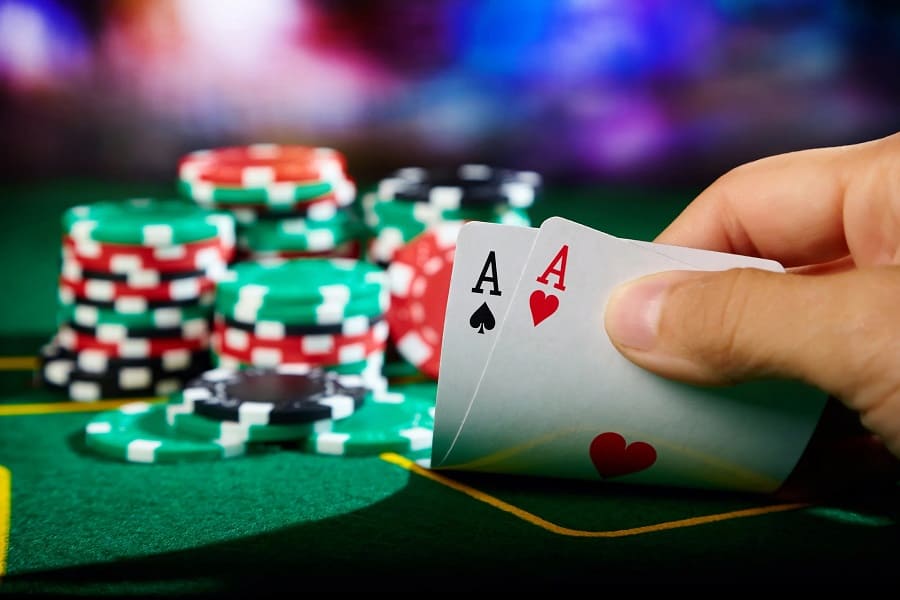 Bật mí những bí quyết chơi Poker hiệu quả cho bạn chiến thắng liên tiếp